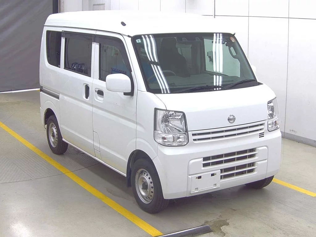 Nissan NV100 Clipper DR17V 2020